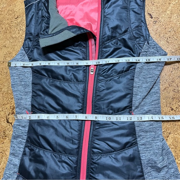 Title Nine Will Power Vest in Gray & Pink Sz XS - Picture 13 of 15